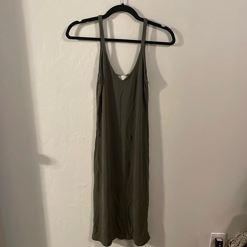 Aritzia Wilfred free bodycon dress